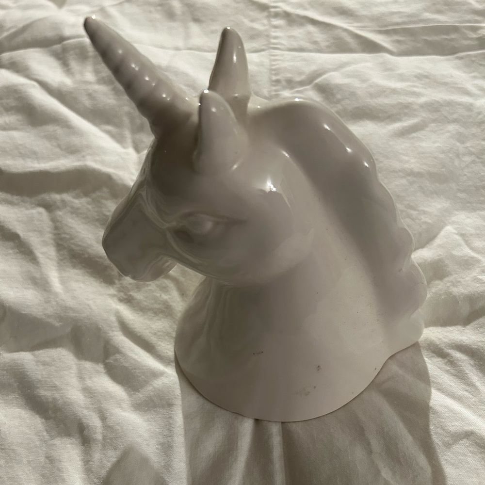 Pre-loved glazed Ceramic Unicorn tea light holder. By Hazel and Co. Cute!!